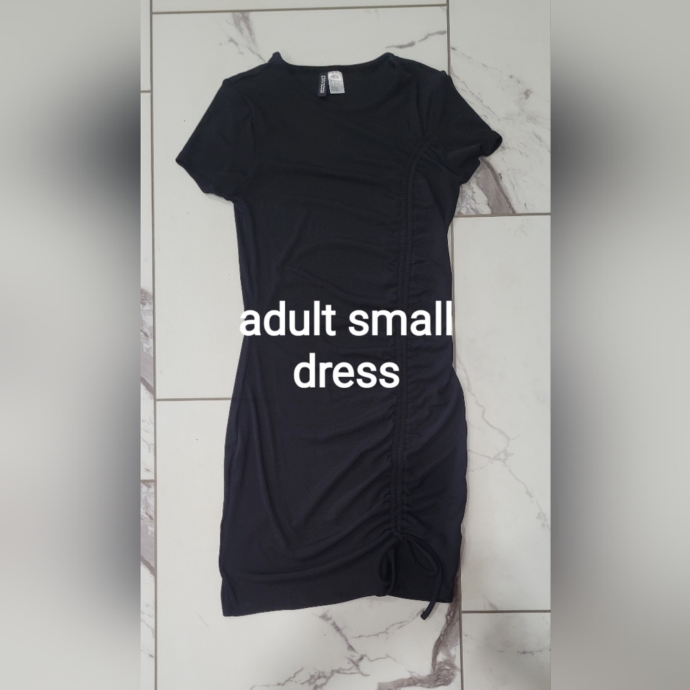H&M Divided (brand) black dress